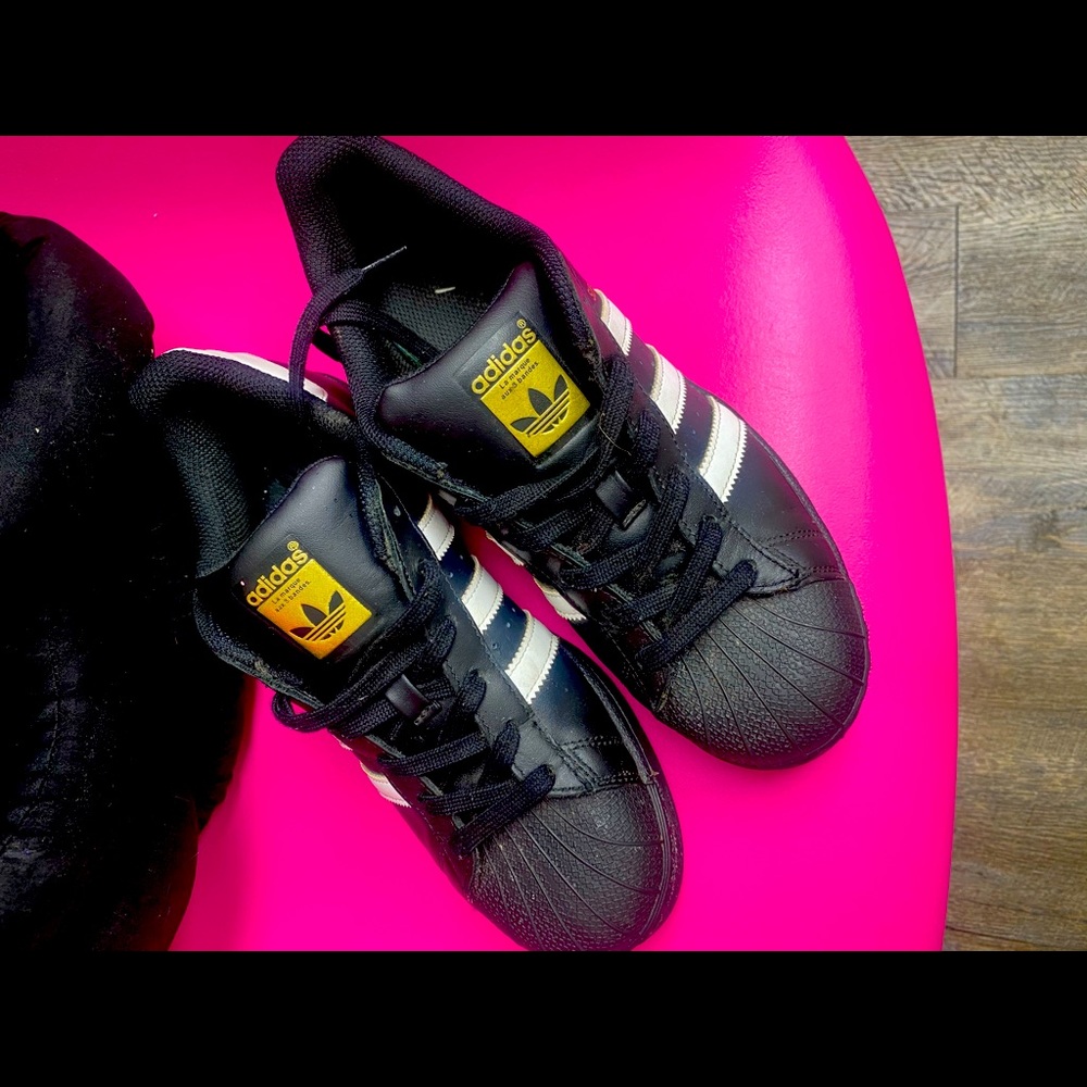 Adidas Women Size 6.5